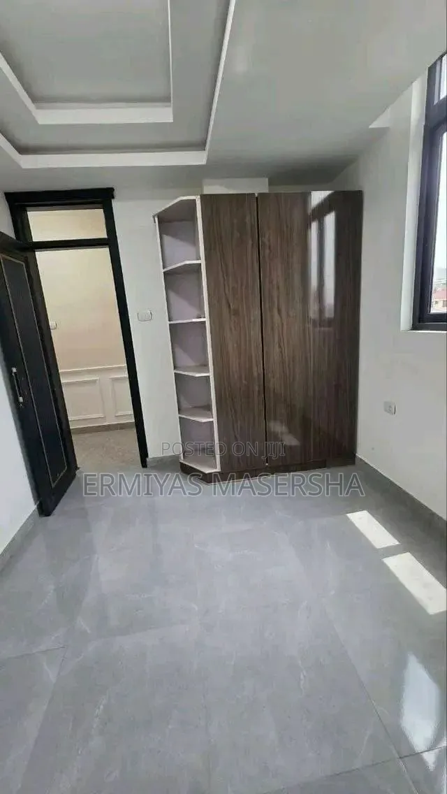 Furnished 8bdrm House in Yeka for sale