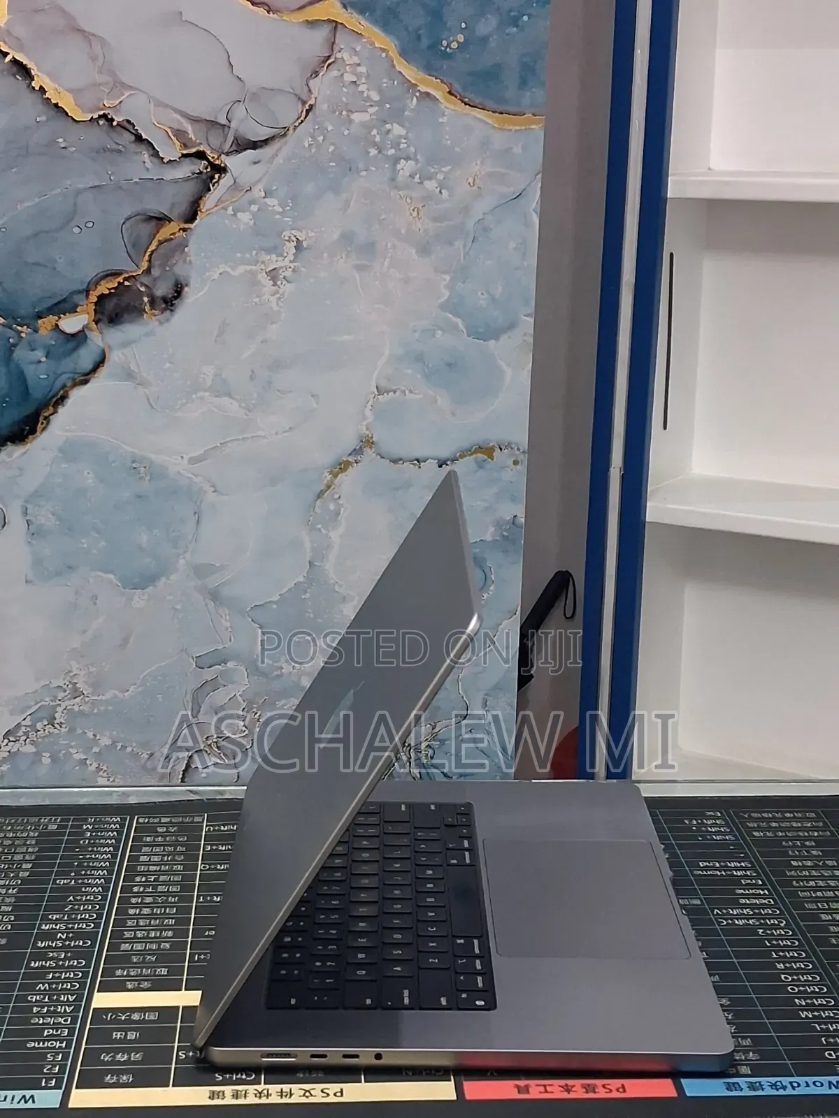 New Laptop Apple MacBook Pro 2021 M1 32GB Apple M1 Pro SSD 512GB