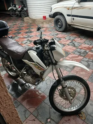 Honda XL 125 2015 White