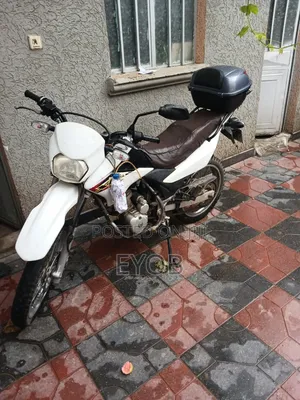 Honda XL 125 2015 White