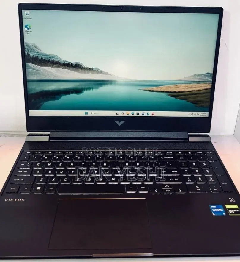 New Laptop HP Victus 15 16GB Intel Core i5 SSD 512GB