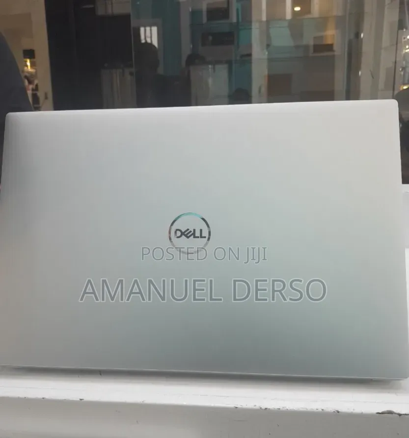 New Laptop Dell XPS 15 16GB Intel Core i7 SSD 512GB
