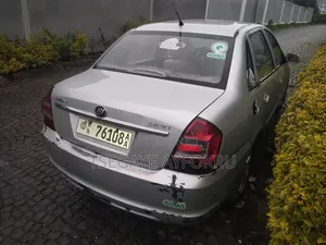 Lifan 520 2012 Silver