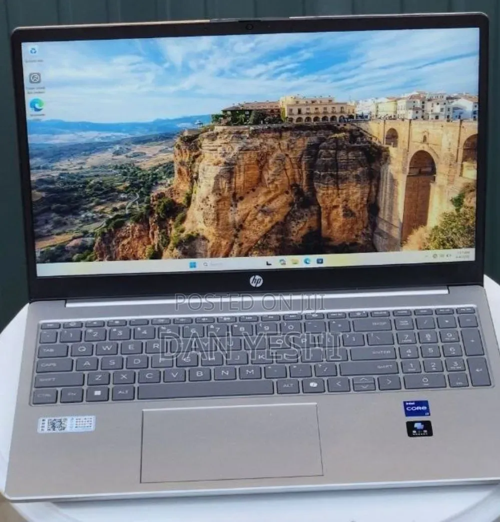 New Laptop HP Stream Notebook 16GB Intel Core i7 SSD 1T