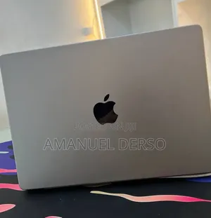 New Laptop Apple MacBook Pro 2023 M3 8GB Apple M3 Pro SSD 512GB