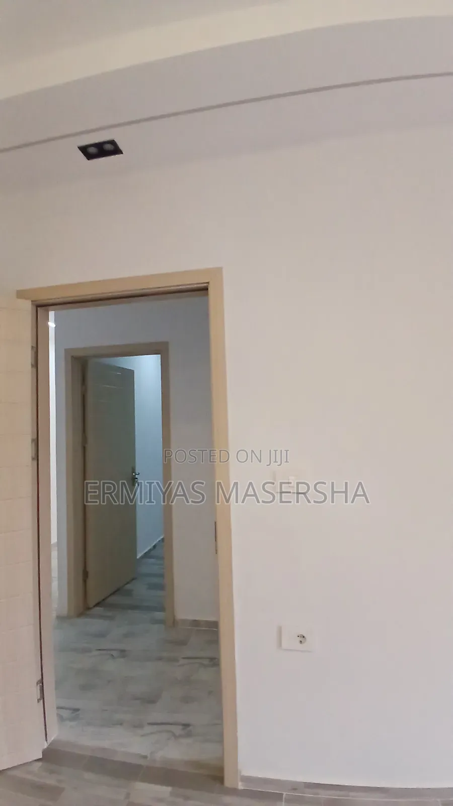 Furnished 3bdrm Apartment in Yeka for sale