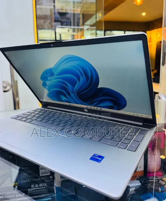 New Laptop HP Pavilion 15 16GB Intel Core i7 SSD 1T