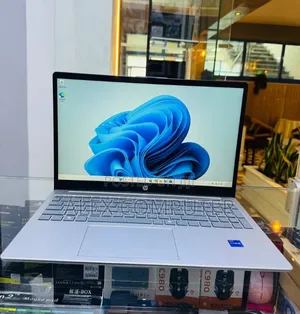 New Laptop HP Pavilion 15 16GB Intel Core i7 SSD 1T