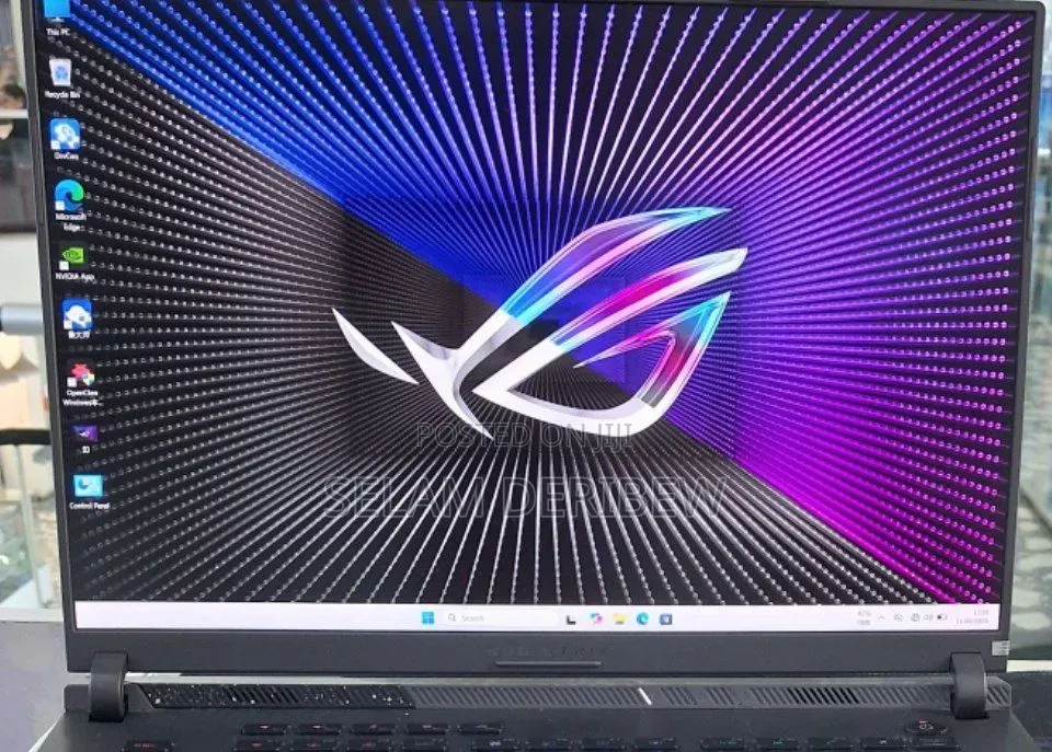 New Laptop Asus ROG Strix G16 G614 16GB Intel Core i9 SSD 1T