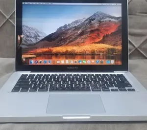 Laptop Apple MacBook 4GB Intel Core i5 HDD 500GB