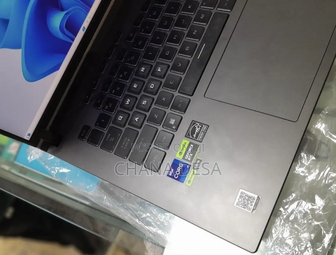 New Laptop Asus 32GB Intel Core i9 SSD 1T