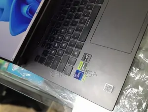 New Laptop Asus 32GB Intel Core i9 SSD 1T