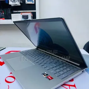 New Laptop HP Stream Notebook 8GB AMD Ryzen 5 SSD 512GB