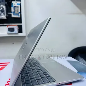 New Laptop HP Stream Notebook 8GB AMD Ryzen 5 SSD 512GB