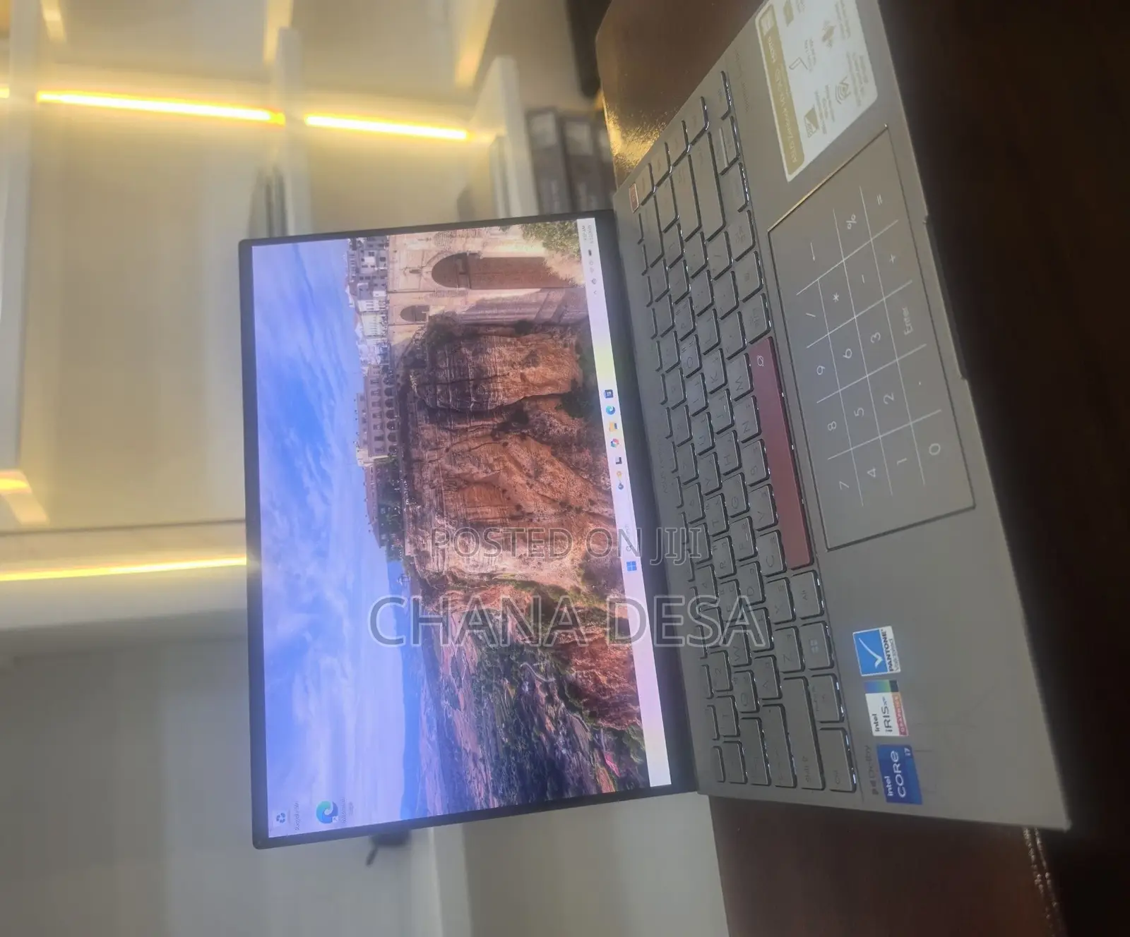 New Laptop Asus Zenbook 14X OLED 16GB Intel Core i7 SSD 512GB