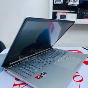 New Laptop HP Stream Notebook 8GB AMD Ryzen 5 SSD 512GB