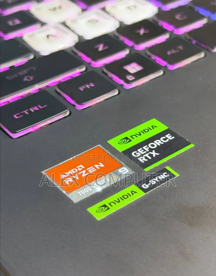 New Laptop Asus G71G 16GB AMD Ryzen 9 SSD 1T