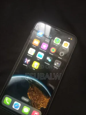 New Apple iPhone 11 64 GB Black