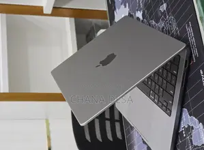 New Laptop Apple MacBook Pro 2023 M3 8GB Apple M3 Pro SSD 512GB