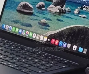 New Laptop Apple MacBook Air 2025 M4 16GB Apple M4 SSD 256GB