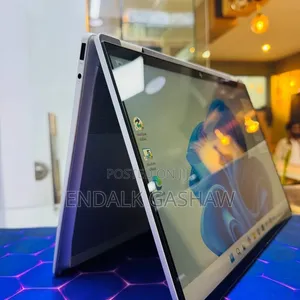 New Laptop HP OmniBook X Flip 14" 16GB Intel Core Ultra 7 SSD 1T