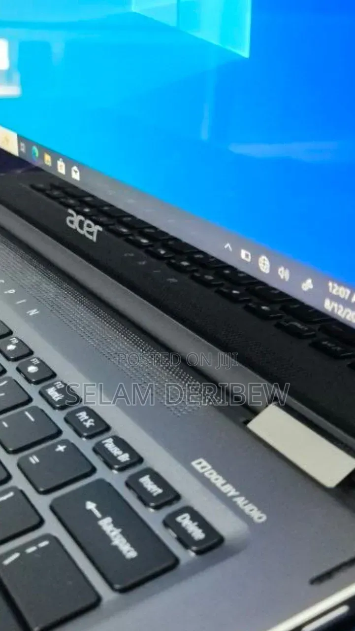 New Laptop Acer AcerNote 8GB Intel Core i5 SSD 256GB