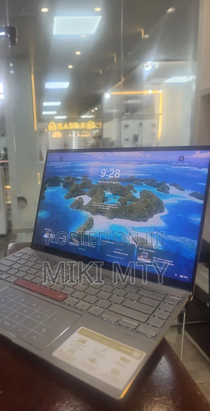 New Laptop Asus ZenBook UX510UW 16GB Intel Core i7 SSD 512GB