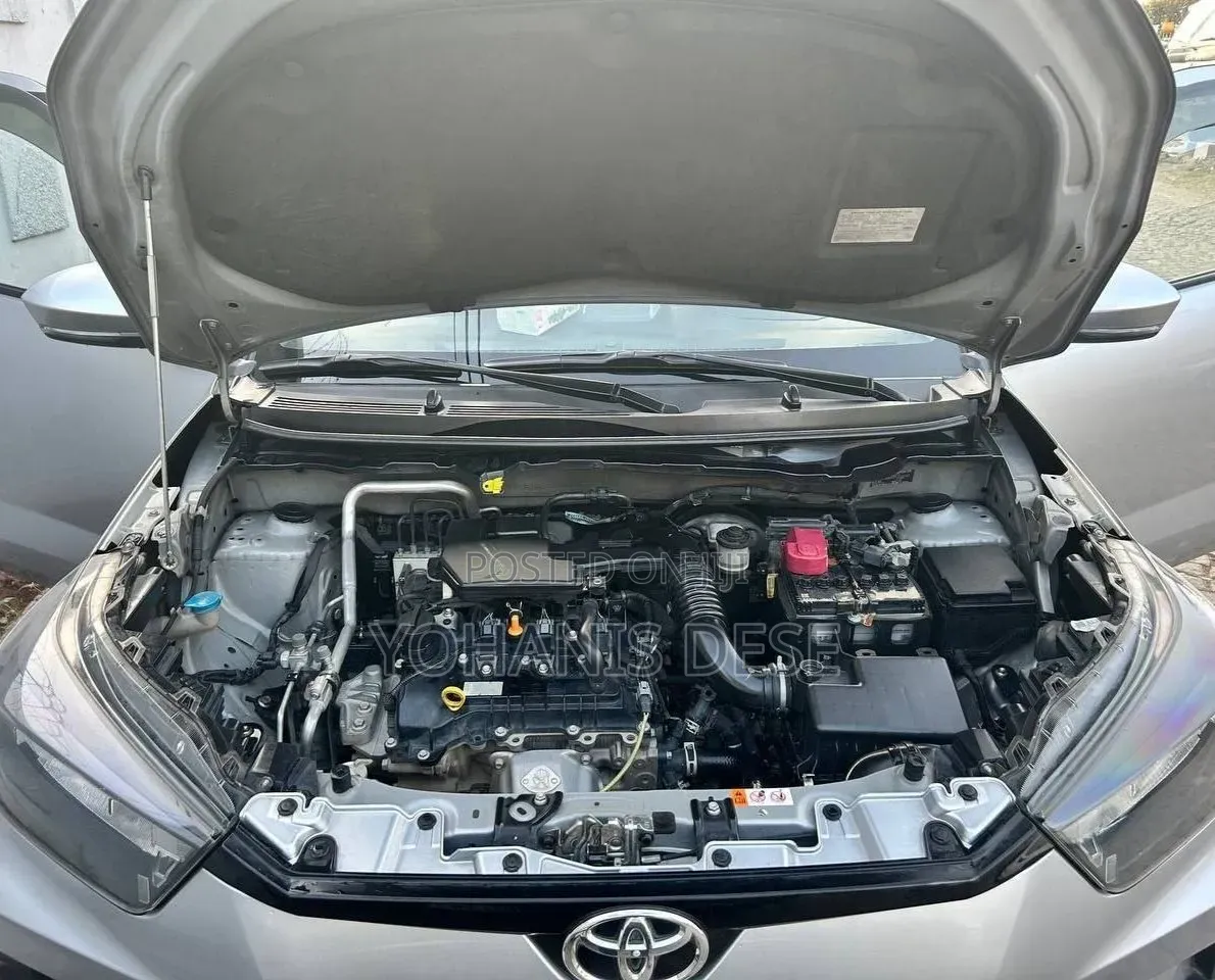 Toyota Raize 2022 Silver