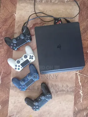 Sony Playstation 4 Slim