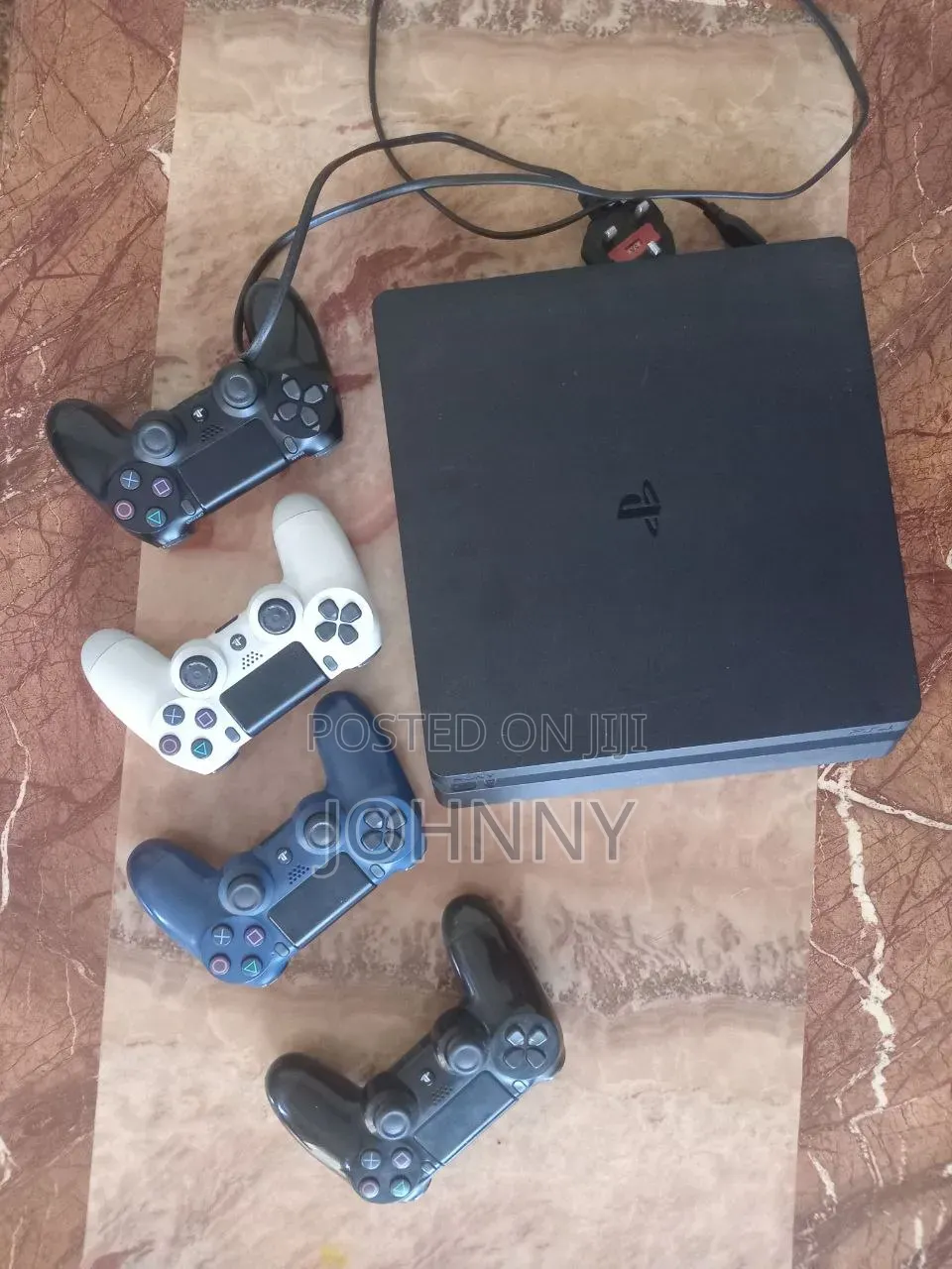 Sony Playstation 4 Slim