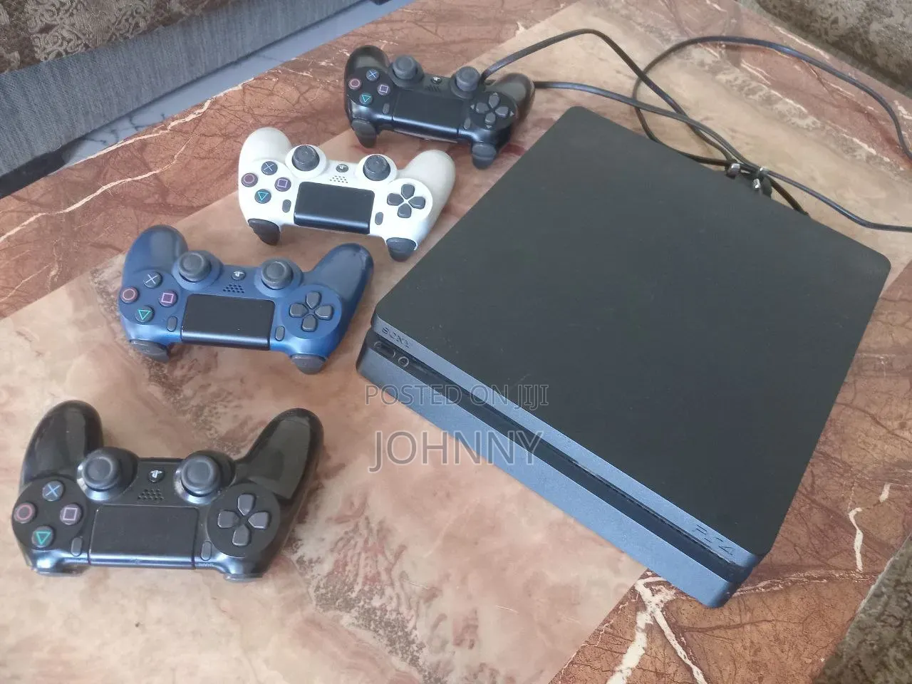 Sony Playstation 4 Slim