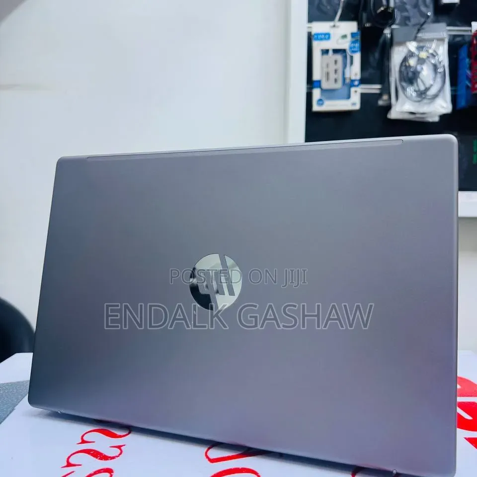 New Laptop HP Stream Notebook 16GB Intel Core i5 SSD 512GB