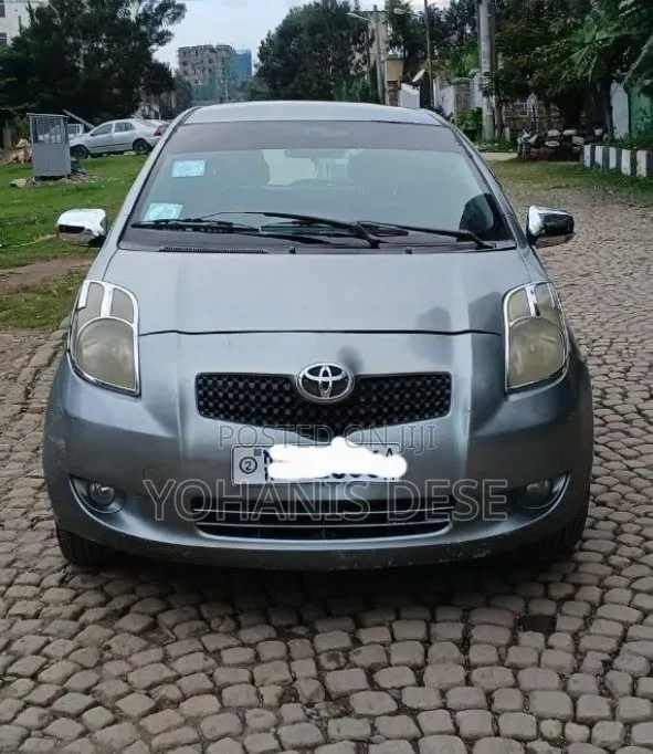 Toyota Yaris 2007 Ivory