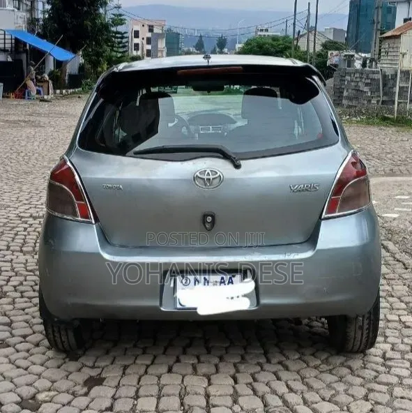Toyota Yaris 2007 Ivory