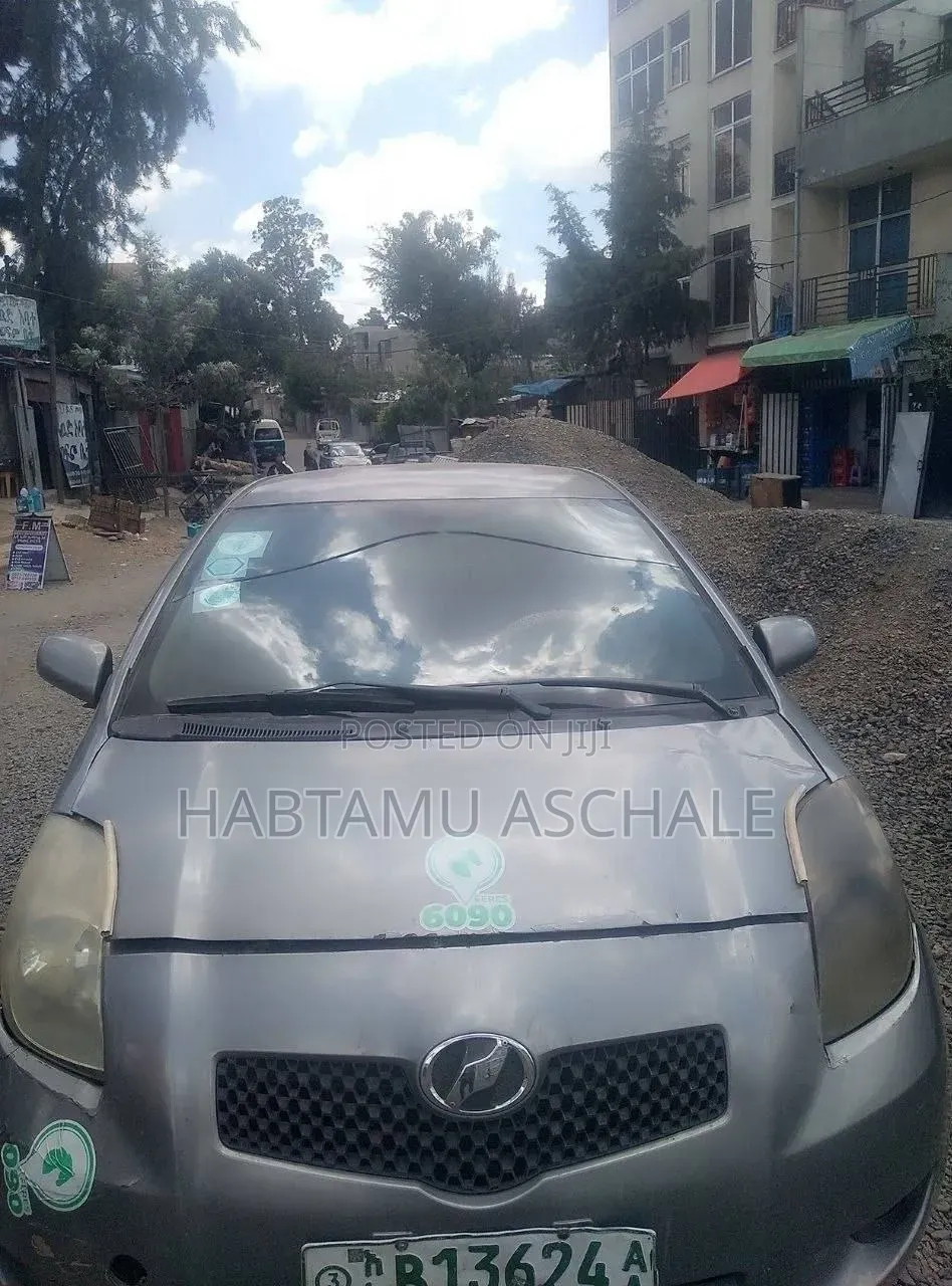 Toyota Yaris 2007 Silver
