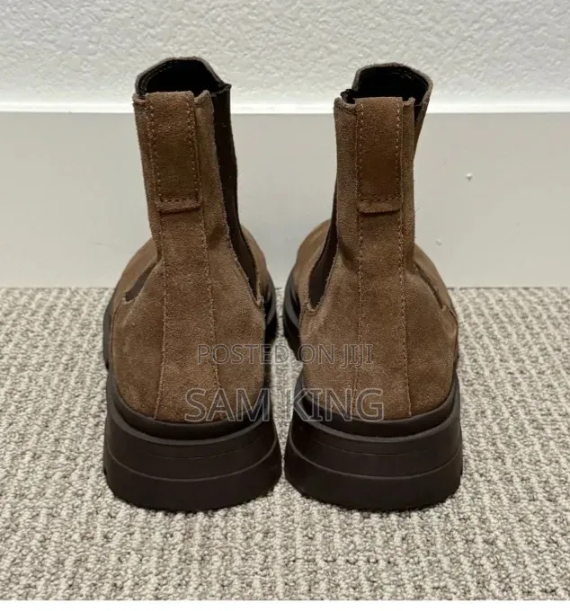 Dark Brown Suede Zara Man Chelsea Boots
