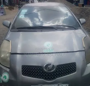 Toyota Yaris 2007 Silver