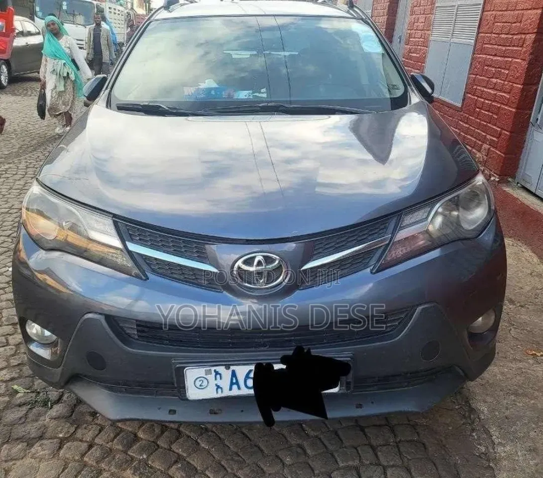 Toyota RAV4 2014 Blue