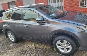 Toyota RAV4 2014 Blue