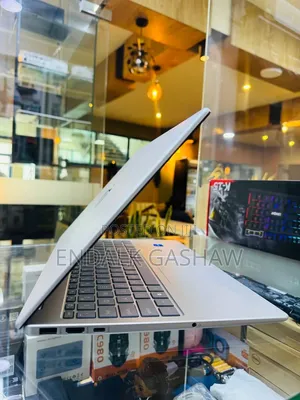 New Laptop HP Stream Notebook 16GB Intel Core i7 SSD 1T