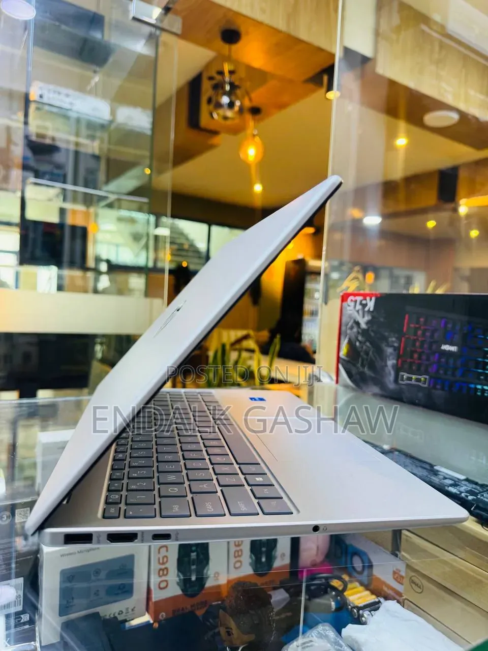 New Laptop HP Stream Notebook 16GB Intel Core i7 SSD 1T
