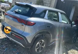 BYD Yuan Up 2025 Gray