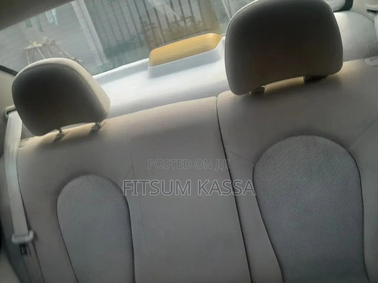 Car 2012 Gray