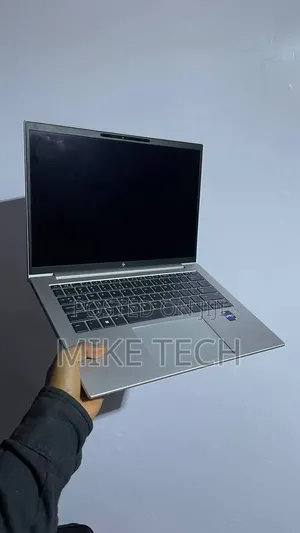 New Laptop HP EliteBook 840 G10 16GB Intel Core i7 SSD 512GB