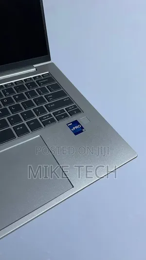 New Laptop HP EliteBook 840 G10 16GB Intel Core i7 SSD 512GB