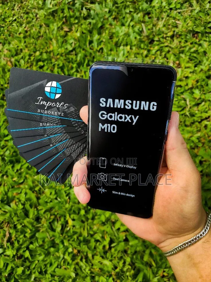 Samsung Galaxy M10 32 GB Black