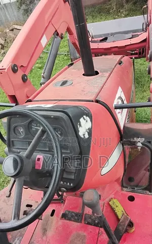 Massey Ferguson 5355