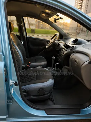 Toyota Vitz 2001 Blue