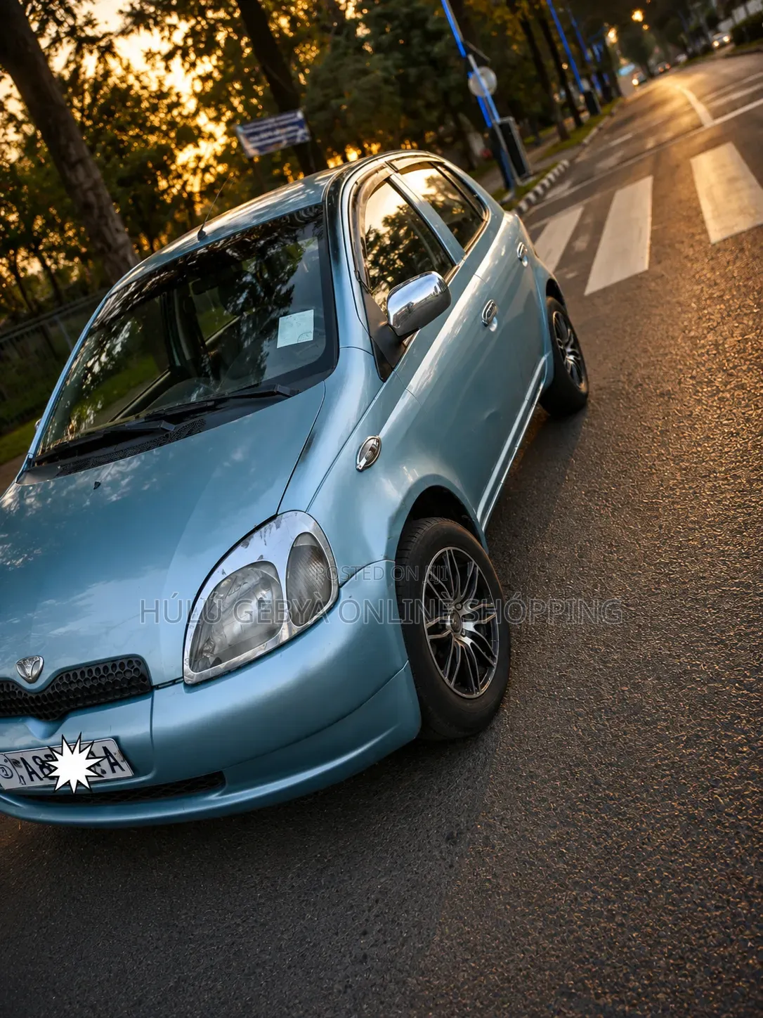 Toyota Vitz 2001 Blue
