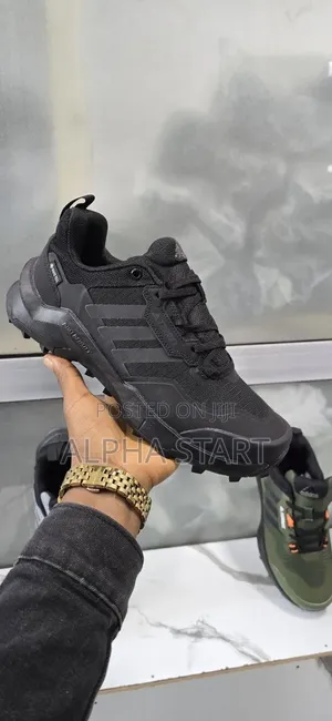 Adidas TERREX Original Shoe's 
High Master Quality Made in Vietnam